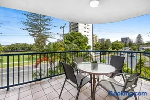 3 Bedroom Apartment Golden Beach - Image 2