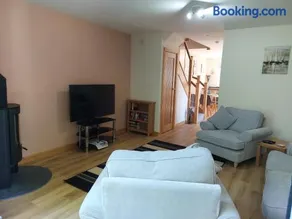 Two bedroom cottage - country lane -10 min walk to Perranporth beach - Image 4