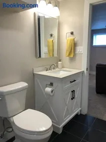Cozy Getaway near SLC Airport & Downtown - 1st floor Apartment - Image 4