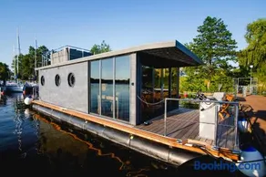 Houseboat- dom na wodzie z sauną i możliwością pływania - Image 3