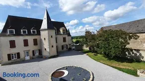 Gîte château d'Espalungue, piscine et SPA - Image 1