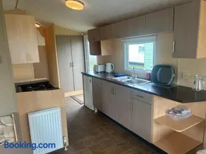 87 Elm walk - Image 4