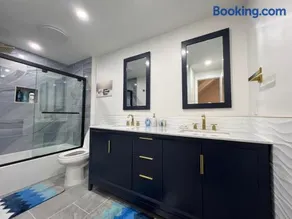 Spacious, cozy villa w/parking in Coligny Villas - Image 3