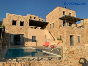 Patio 4 Bedrooms Villa Lydia With Private Pool - Image 1