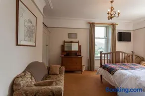 Woodlands House - Image 4