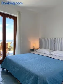 SunSea Apartments Pisciotta - Image 4