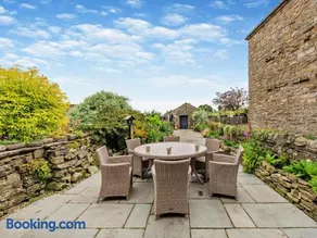 3 Bed in Leyburn oc-76395 - Image 2