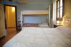 Su Livariu - Image 4