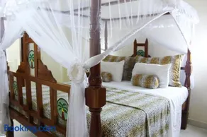 Tembo Court Apartments - Image 4