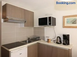 Studio rénové avec balcon, proche pistes, animaux acceptés - Image 2