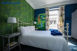 Percy Terrace Bed and Breakfast - Image 3