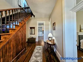 Brickhaven: Bristol's Landmark 1880s Brick Home - Image 1