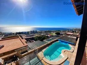 Luxury 5 star Villa Violetta with amazing sea view, jacuzzi and heated pool - Image 1