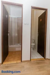 Hostel Favorit - Image 2