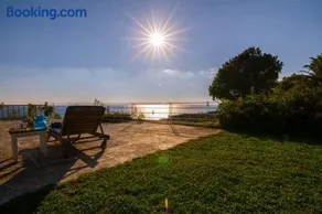 Sunny Beach Villa - Image 3