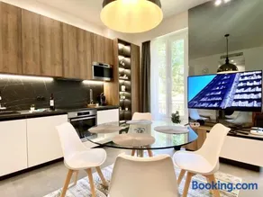 Maxim - Easy Home Booking - Image 3