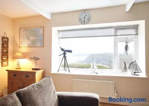 Host & Stay - View Point Apartment - Image 1