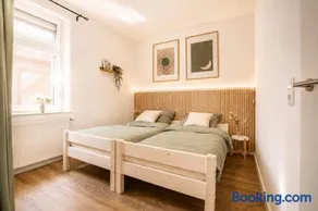 HAPPY PLACE - zentrales City Apartment mit Küche - modern, gemütlich, alles fußläufig - Image 3