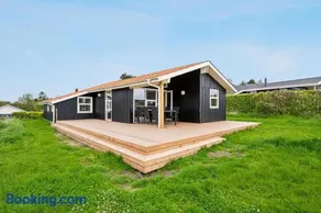 Well-Maintained Holiday Home With Sea View Close To Nature, The Beach And Ebeltoft - Image 1