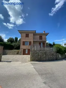 Casa Vacanze la Pineta - Image 1
