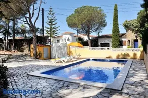 Pinedes - Image 2