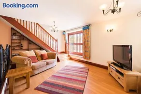 Super Spacious Country house pet/party friendly. - Image 5
