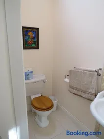 The Old House - Image 2
