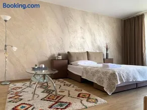 Elegantza Suites - Image 1