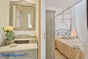 Maison Romantique - Image 2