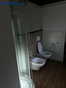 b&b JCM - Image 2