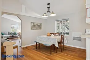 Newly Renovated Retreat on 6 Acres, Discover Murphys Lodge with Scenic Views! - Image 4