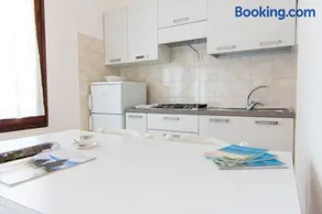 Appartement de vacances avec terrasse, barbecue et jardin | À côté de la plage - Image 5