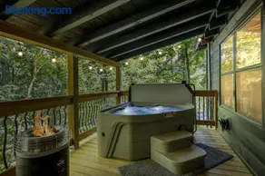 Whispering Waters cabin - Image 2