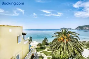Flora House Resort - Image 1