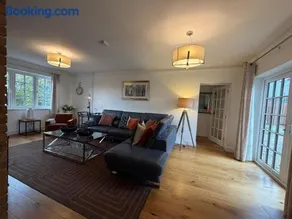 Red Gables at Pudleston Court - Image 4