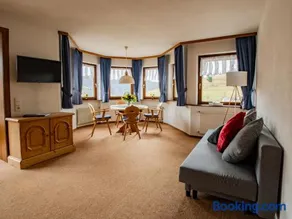 Schwarzwald Hotel Wiedenerhof - Image 3