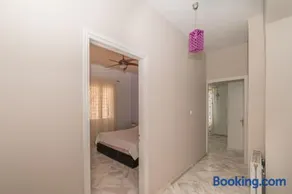 Horizon House - Image 2