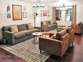 Lakefront Lodge with King Beds and Game Lounge - Image 4