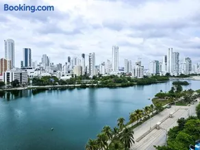Moderno apartamento vista al mar y al lago piso 10 - Image 2