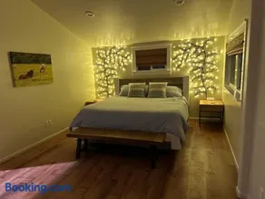 A Cozy Cabin In The Country - Image 2