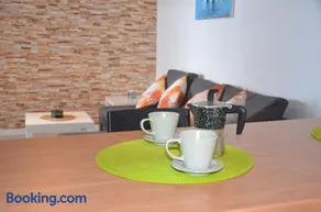 HOLIDAY APARTMENT PUERTA DEL SOL - Image 2