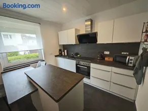 FH-Nähe: Modernes Apt mit Balkon - Image 3