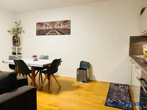 Cocoon 77 Apartments - Image 5