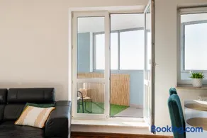 Bemowo Narwik Malachite Apartment by BookingHost - Image 1