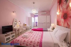 Studios Ioulia - Image 2