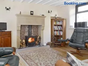 Poppy Cottage - Image 2