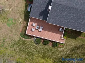 Spacious 6BR Randolph Retreat - Pet-Friendly & Near I-93 & Route 24 Access 35 - Image 5