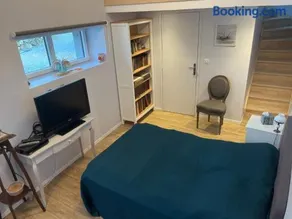 Jolie chambre dans une dépendance de longère bretonne - Image 2