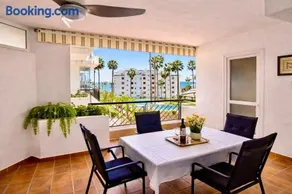 Mi Capricho, Beachfront Apartment - Image 1