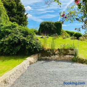 The Cottage - Image 4